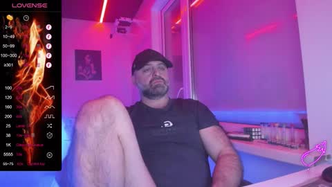 Snapshot of magabear chatting on February 2026 02:43:01 AM Magabear online show from February 2026 02:43:01 AM