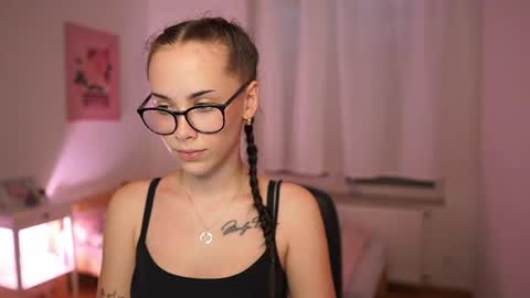 Magen Rain online show from July 2026 01:07:01 PM