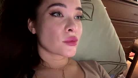 magggg658318 online show from September 2025 12:17:01 PM