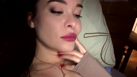 magggg658318 online show from October 2025 02:58:02 PM