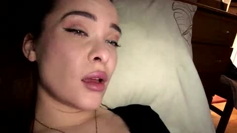 magggg658318 online show from January 2026 03:49:02 PM