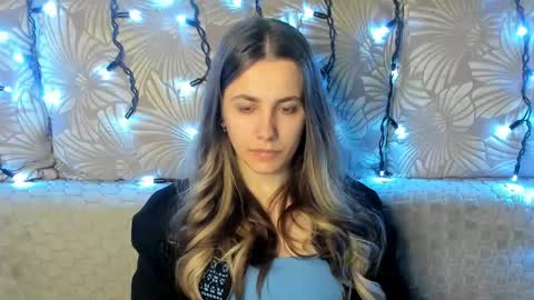 Maggie online show from April 2026 02:27:02 AM