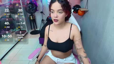 Maggy online show from November 2025 11:07:02 PM