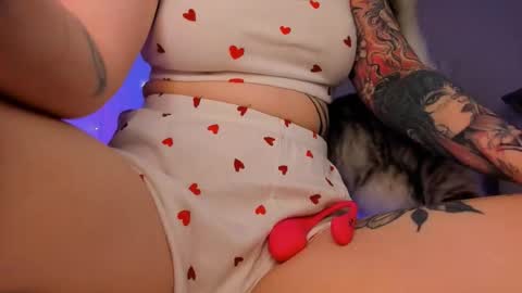 Snapshot of magic_alie chatting on September 2025 05:54:01 AM Magic Allie online show from September 2025 05:54:01 AM