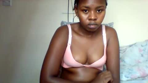 Bliss online show from November 2025 07:59:02 PM