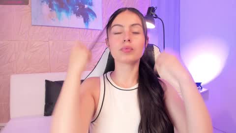 Snapshot of magic_fernanda chatting on February 2025 08:49:01 PM Fer online show from February 2025 08:49:01 PM