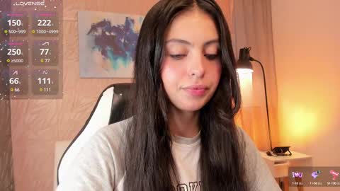 Snapshot of magic_fernanda chatting on February 2025 02:54:01 PM Fer online show from February 2025 02:54:01 PM