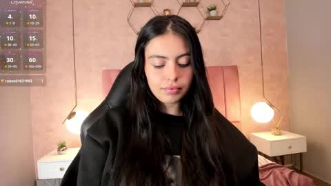 Snapshot of magic_fernanda chatting on March 2025 08:56:01 PM Fer online show from March 2025 08:56:01 PM