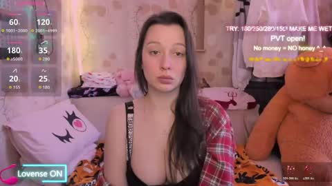 Hello sweet I am Lilly Lets have fun  The show will start around 600 PM GTM or 100 PM GTM  online show from April 2026 07:38:02 AM