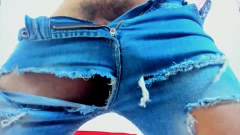 Snapshot of magic_mike_26 chatting on October 2025 02:28:02 PM Magic Mike online show from October 2025 02:28:02 PM