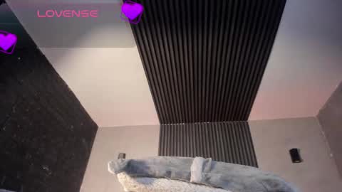 magic_selenaa online show from October 2025 04:44:02 AM