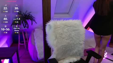 Zooey online show from January 2025 06:40:02 PM