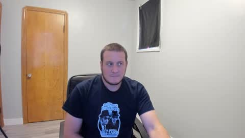 Magic176 online show from November 2025 04:08:01 PM