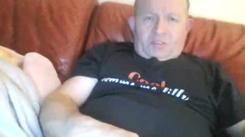 Snapshot of magicman250 chatting on December 2025 10:06:01 PM magicman250 online show from December 2025 10:06:01 PM