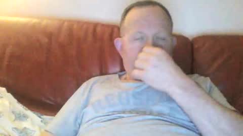 Snapshot of magicman250 chatting on April 2026 08:42:01 PM magicman250 online show from April 2026 08:42:01 PM