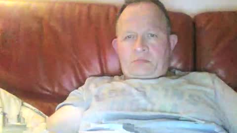 Snapshot of magicman250 chatting on April 2026 09:39:33 PM magicman250 online show from April 2026 09:39:33 PM