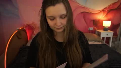 Emily online show from October 2025 06:10:02 AM