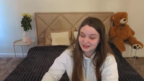 Emily online show from March 2026 07:03:02 AM