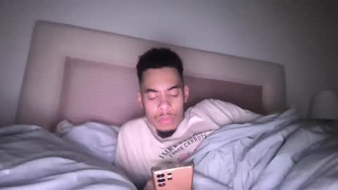 Snapshot of magicsempai chatting on December 2024 03:14:01 PM Magicsempai online show from December 2024 03:14:01 PM