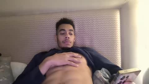 Snapshot of magicsempai chatting on December 2024 03:28:02 PM Magicsempai online show from December 2024 03:28:02 PM