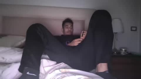 Snapshot of magicsempai chatting on December 2024 03:00:01 PM Magicsempai online show from December 2024 03:00:01 PM