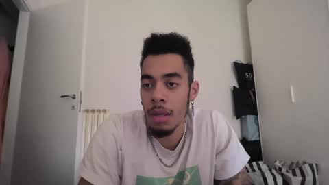 Snapshot of magicsempai chatting on December 2024 11:49:02 AM Magicsempai online show from December 2024 11:49:02 AM