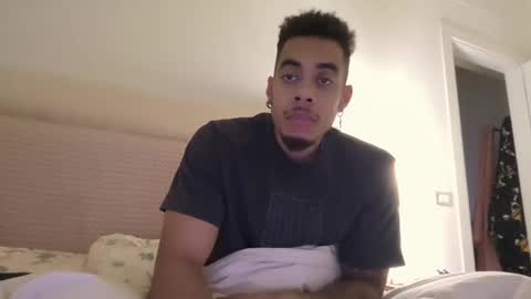 Snapshot of magicsempai chatting on January 2025 03:28:02 PM Magicsempai online show from January 2025 03:28:02 PM