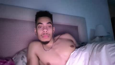 Snapshot of magicsempai chatting on January 2025 03:22:01 PM Magicsempai online show from January 2025 03:22:01 PM