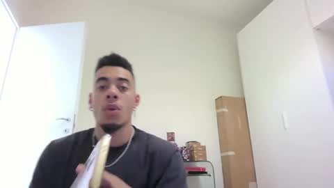 Snapshot of magicsempai chatting on February 2025 11:42:01 AM Magicsempai online show from February 2025 11:42:01 AM