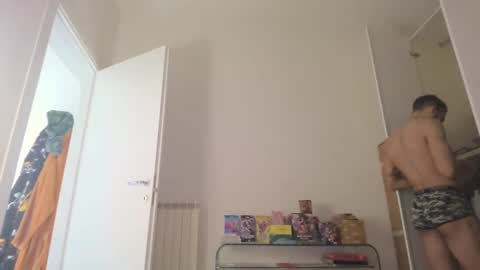 Snapshot of magicsempai chatting on February 2025 12:17:02 PM Magicsempai online show from February 2025 12:17:02 PM