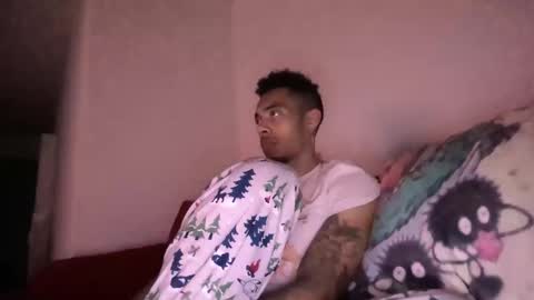 Snapshot of magicsempai chatting on November 2025 10:21:01 PM Magicsempai online show from November 2025 10:21:01 PM