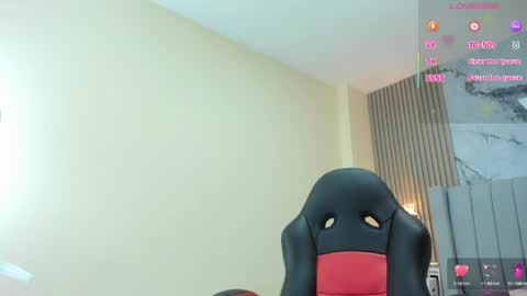 magievans1 online show from May 2026 12:01:01 PM