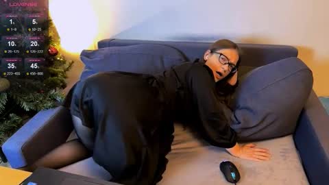 Snapshot of magisuw chatting on October 2025 11:27:01 PM Jade online show from October 2025 11:27:01 PM