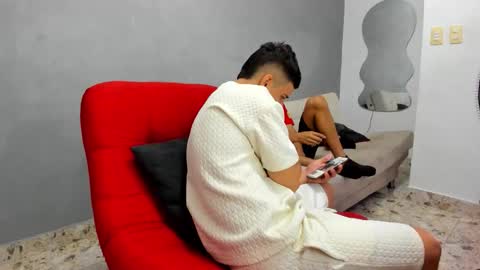 Snapshot of magnificent_star18 chatting on September 2025 09:27:01 PM RONALD online show from September 2025 09:27:01 PM