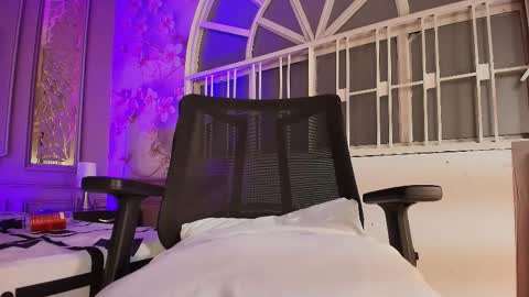 Magnus Alejo online show from December 2025 01:10:01 AM