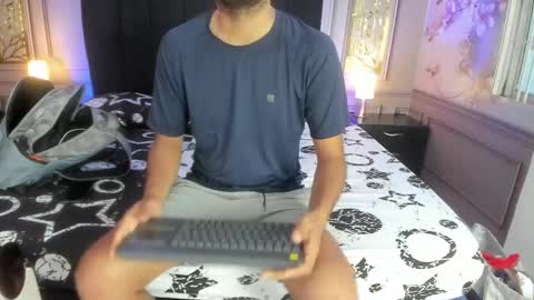 Magnus Alejo online show from April 2026 11:27:02 AM
