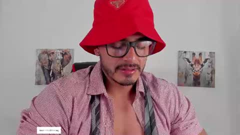 Magnusclark online show from July 2026 07:39:01 PM