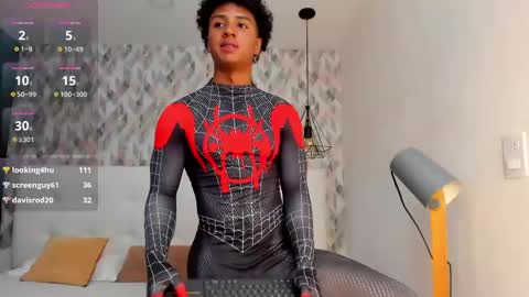 Snapshot of magnusking_ chatting on February 2025 05:50:01 PM Magnus King online show from February 2025 05:50:01 PM