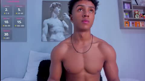 Snapshot of magnusking_ chatting on September 2025 08:24:01 PM Magnus King online show from September 2025 08:24:01 PM