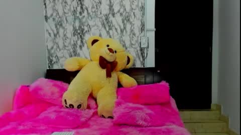 Snapshot of maia_bronce chatting on February 2026 10:12:01 AM Maia Bronce online show from February 2026 10:12:01 AM