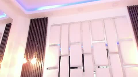 Maia Clark online show from June 2026 09:52:01 PM