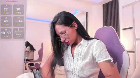 Maia Clark online show from June 2026 07:26:01 PM