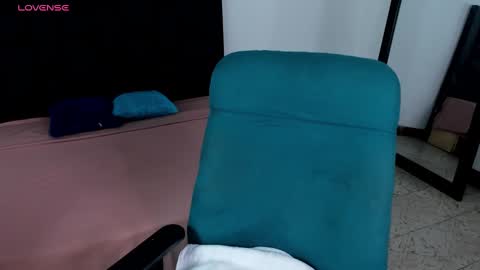 Maia online show from December 2024 12:51:02 PM