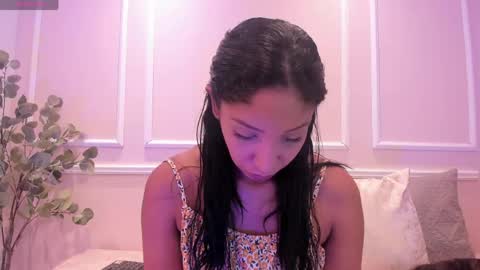 Maia online show from April 2026 02:29:02 AM