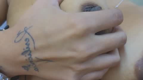 Maiaa Ruiz  online show from October 2025 03:23:02 PM