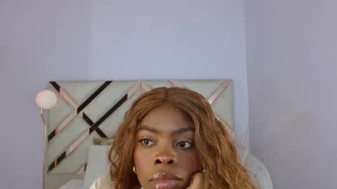 Maia Charris online show from July 2026 06:20:01 PM