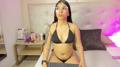 Snapshot of maialopez chatting on July 2026 03:59:02 AM MaiaLopez online show from July 2026 03:59:02 AM