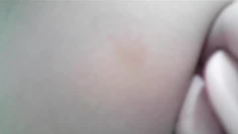 Snapshot of maiarosse_ chatting on February 2025 07:47:02 AM MaiaRosse online show from February 2025 07:47:02 AM