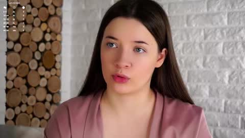 Lucy online show from September 2025 02:26:01 AM