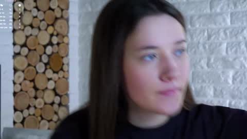 Lucy online show from November 2025 01:59:01 AM